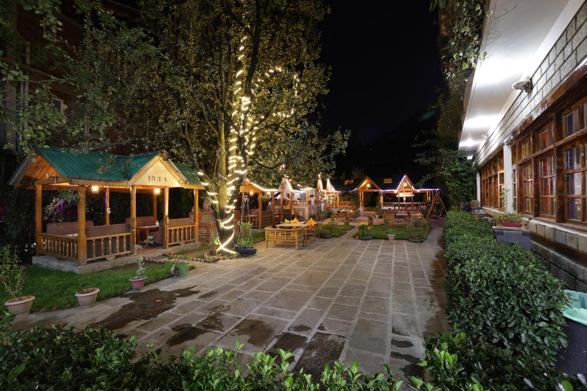 Hotel Hide-In Old Manali Exterior foto